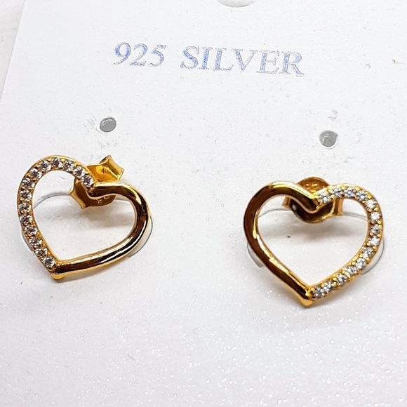 Hand Crafted Jewelry - Heart CZ inlay studs